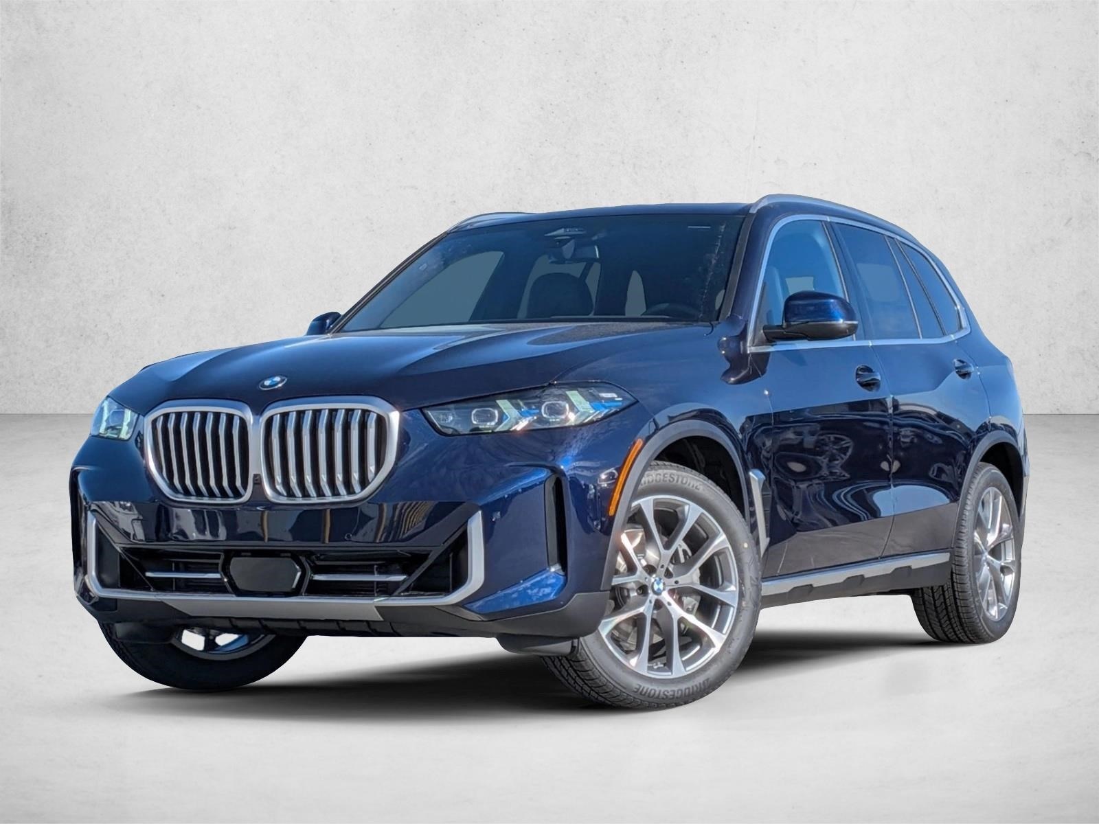2026 BMW X5 Base's photo