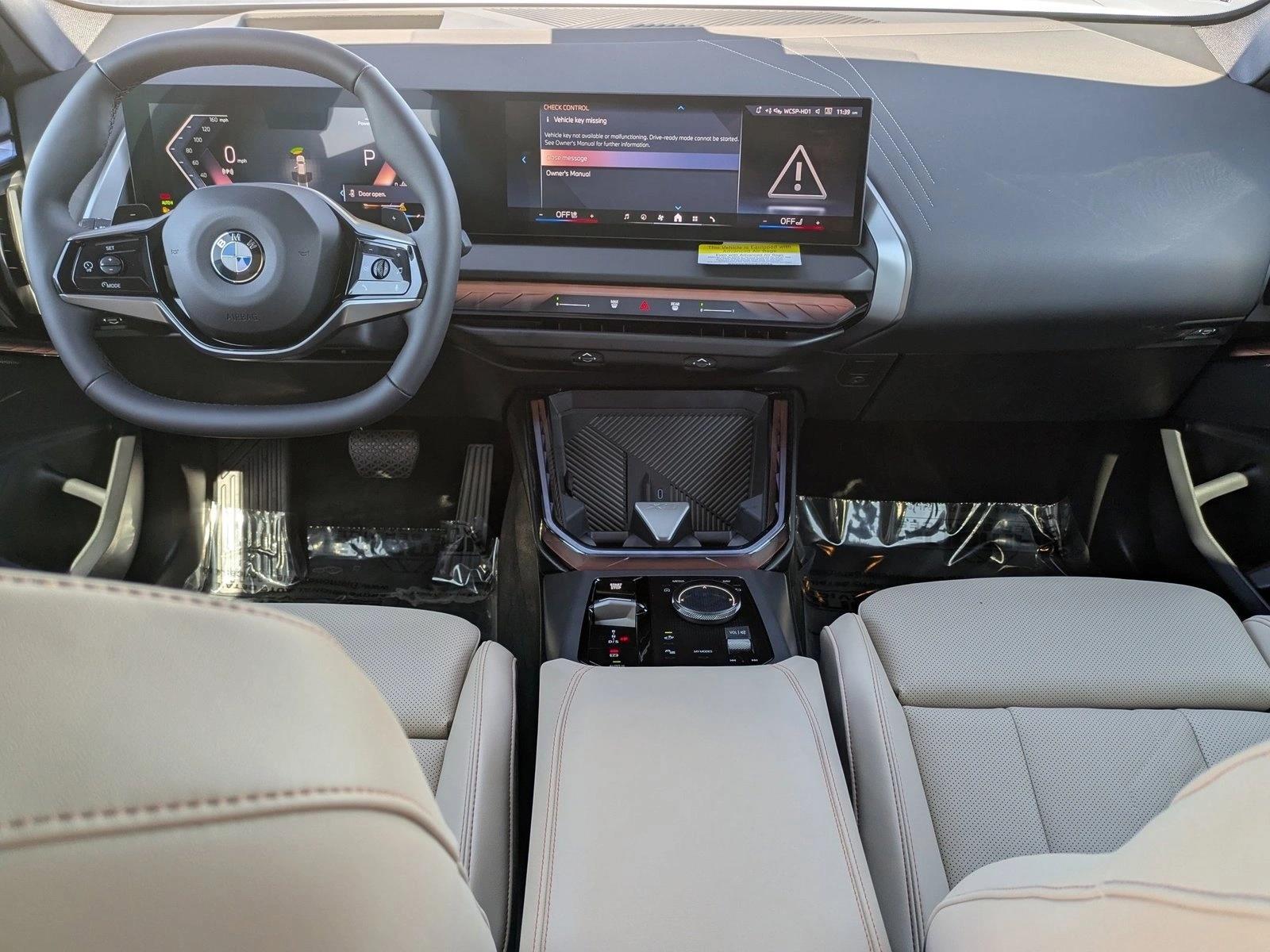 2026 BMW X3 30 - Photo 15