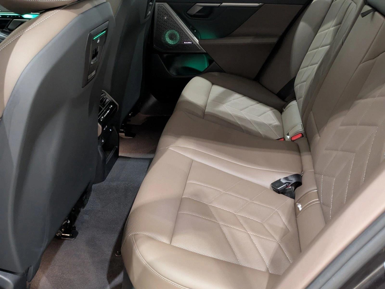 2024 BMW i5 40 - Photo 20