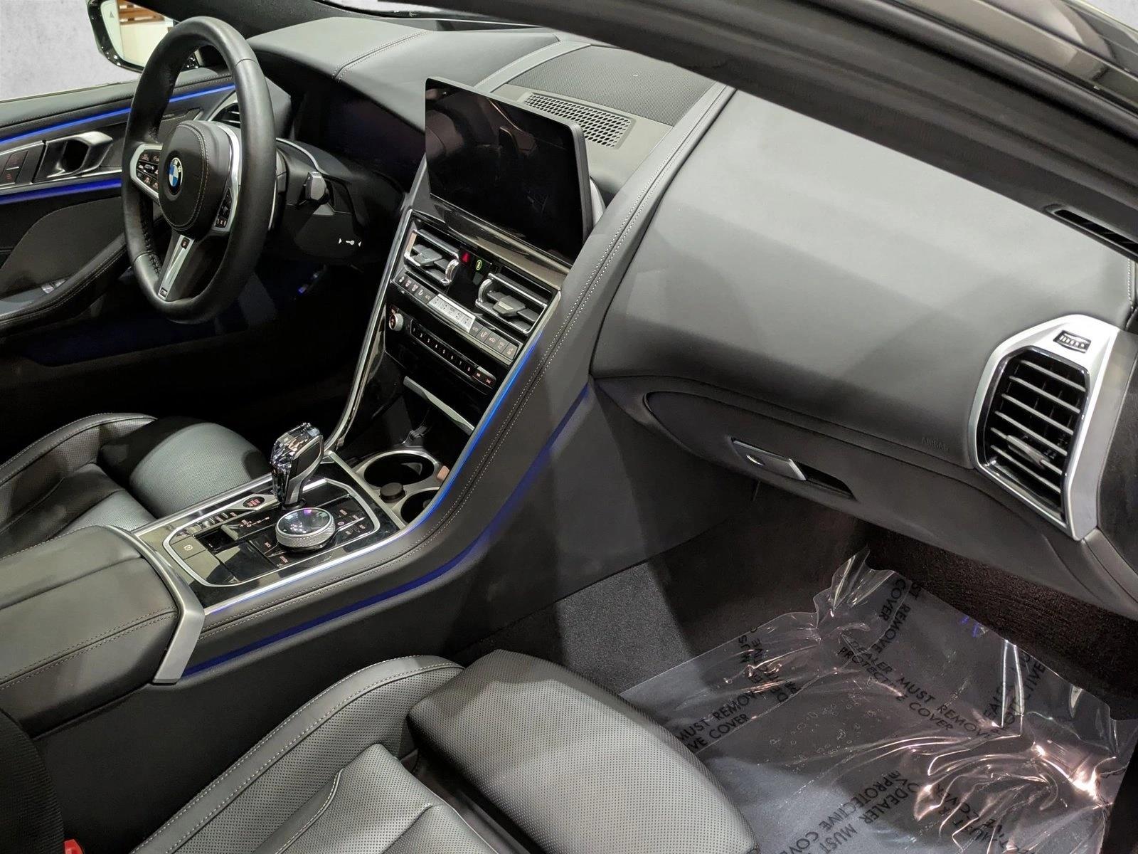 2026 BMW 8 Series 840i - Photo 24