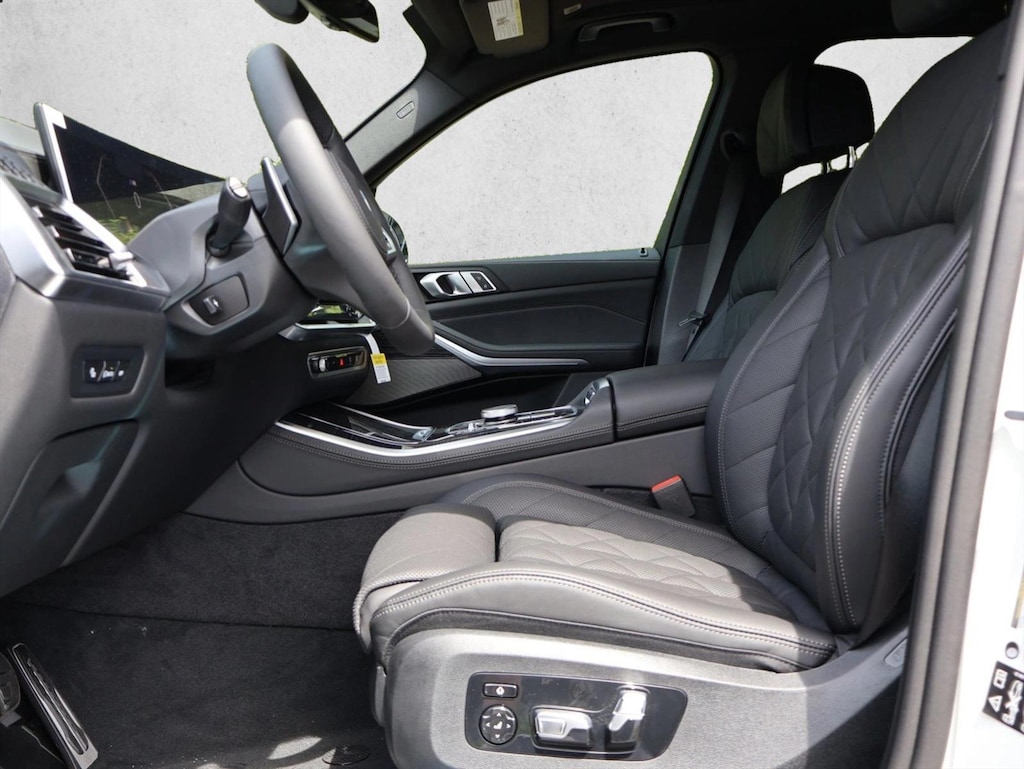 New 2026 BMW X5 xDrive40i SUV