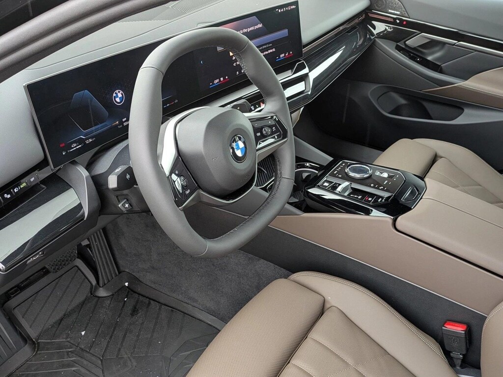 New 2026 BMW 530i xDrive Sedan