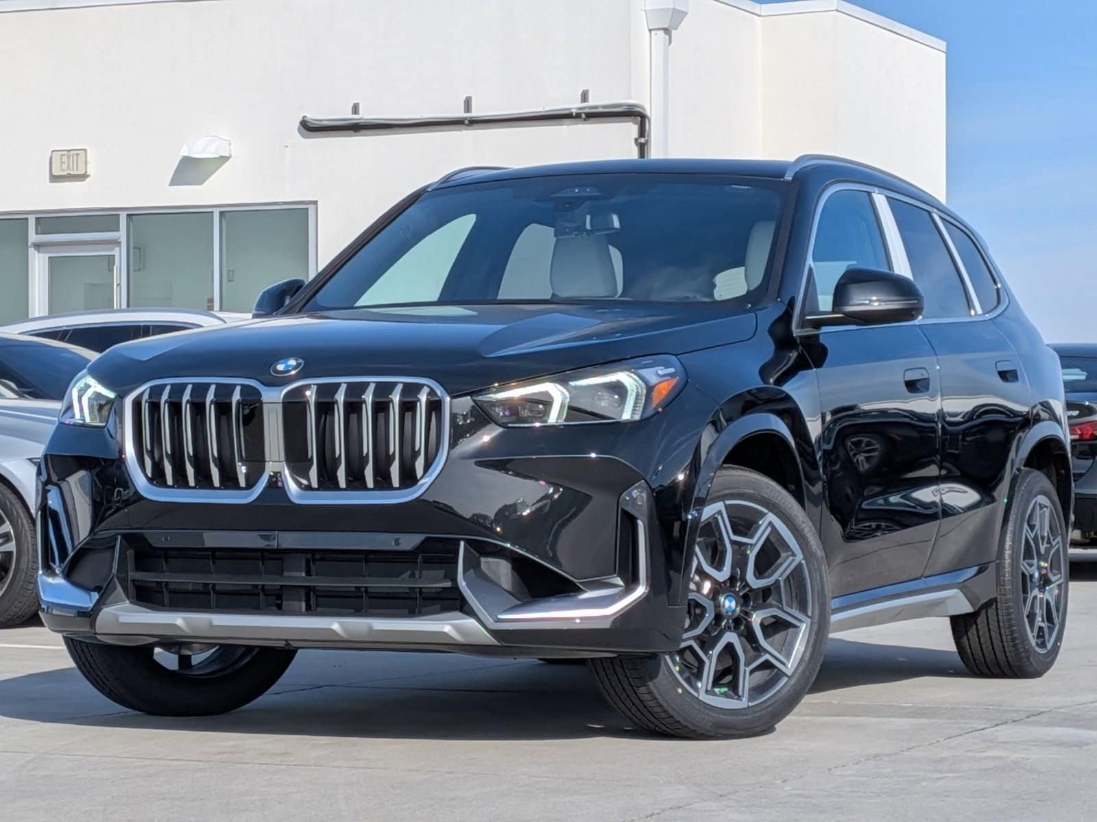 2026 BMW X1 28i's photo
