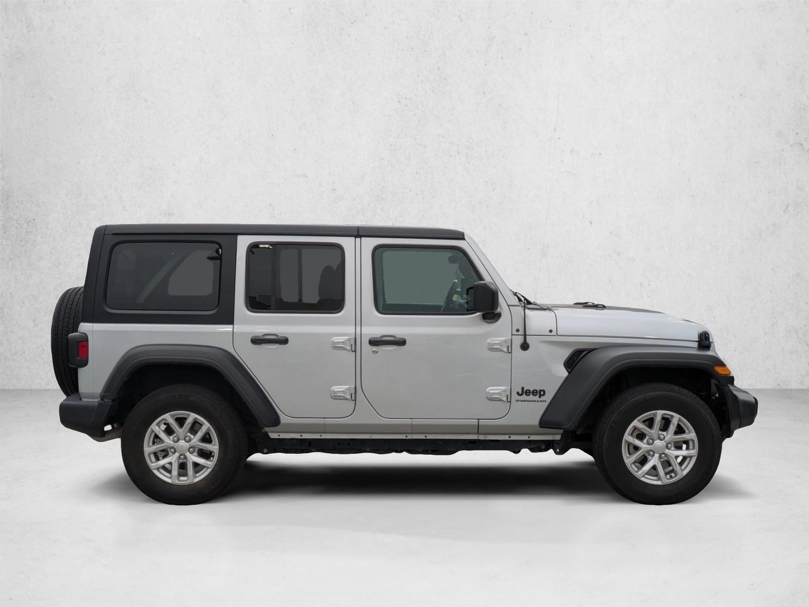 2023 Jeep Wrangler Sport S photo 4