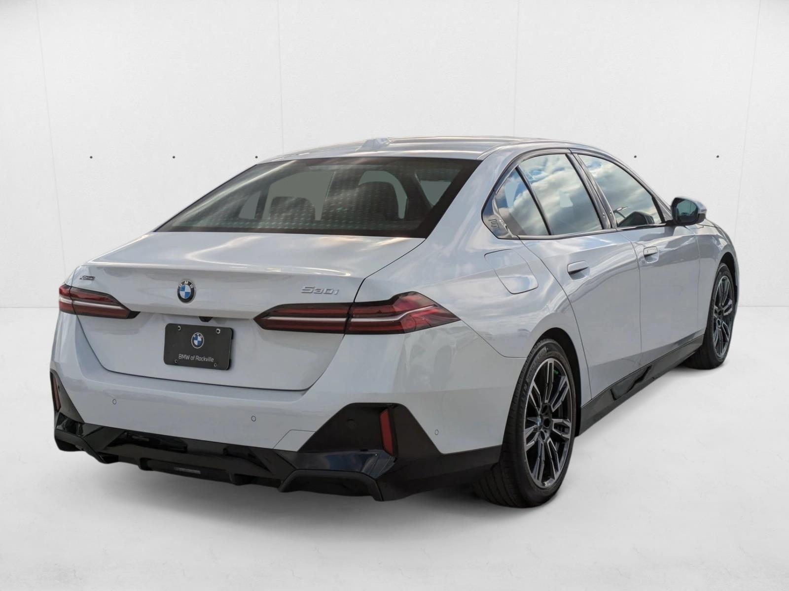 2025 Bmw 530i xDrive photo 2