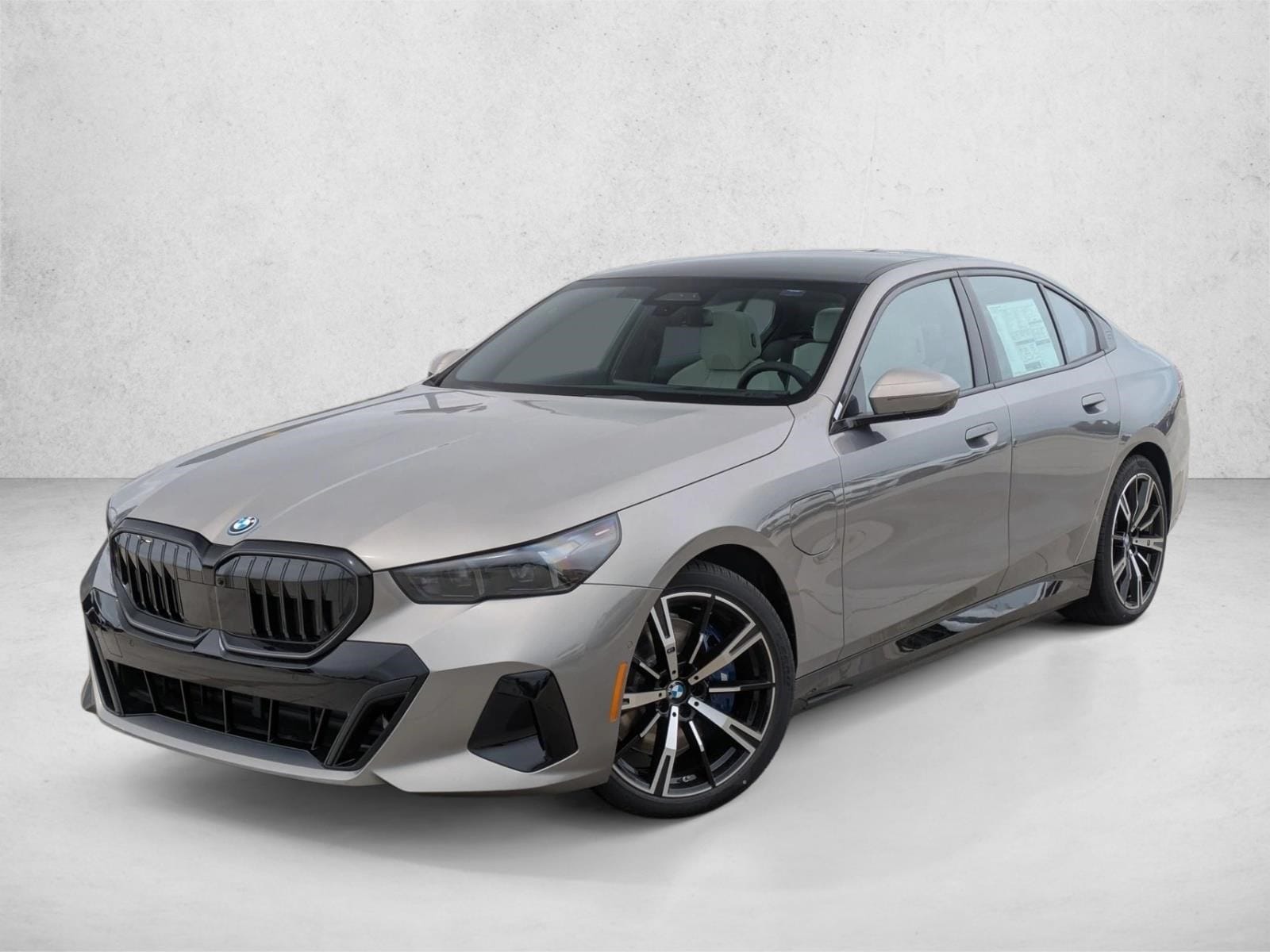 2027 BMW 5 Series 550e xDrive Sedan's photo