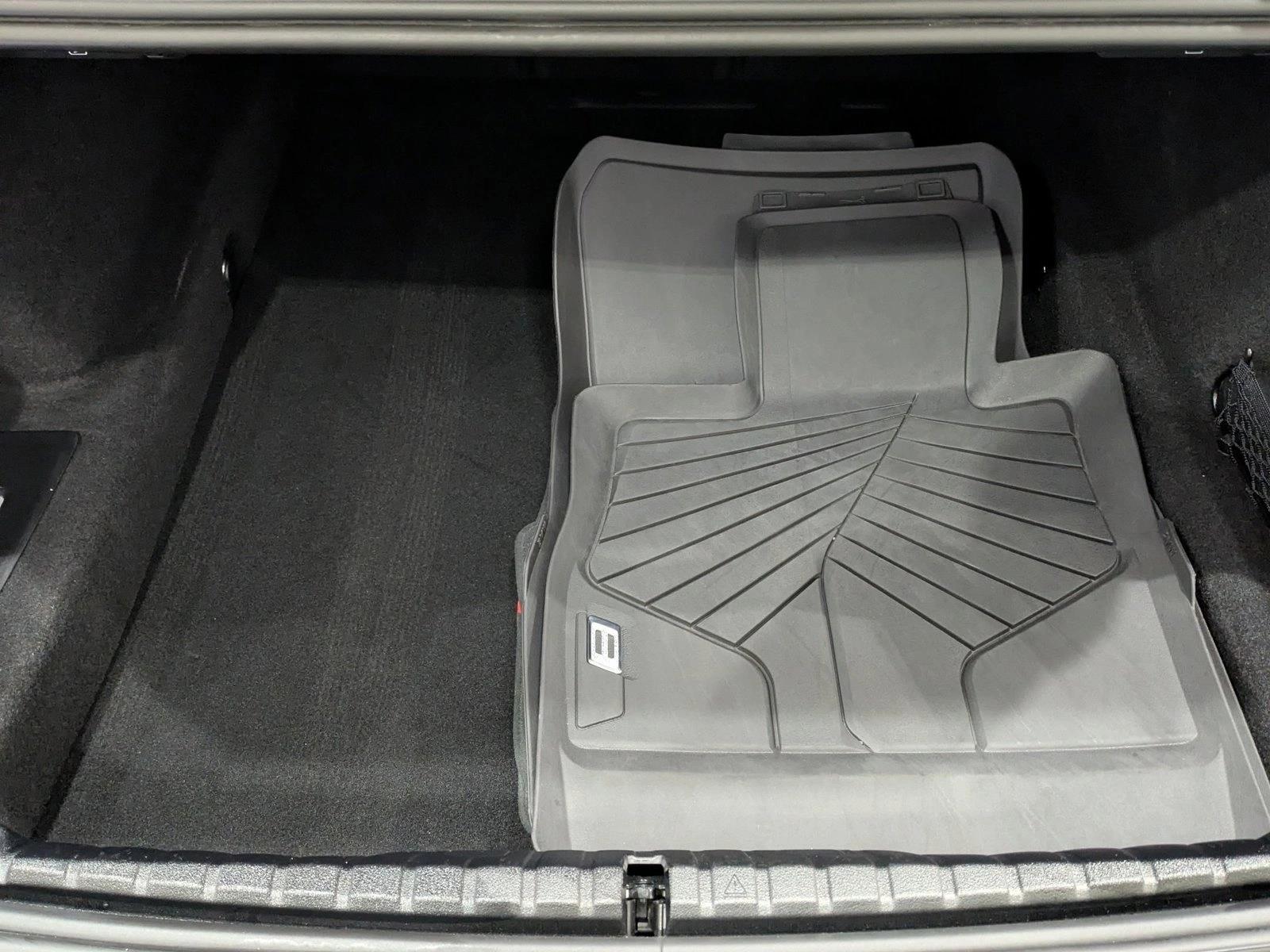 2026 BMW 8 Series 840i - Photo 6