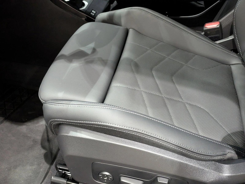 New 2026 BMW X1 xDrive28i SUV