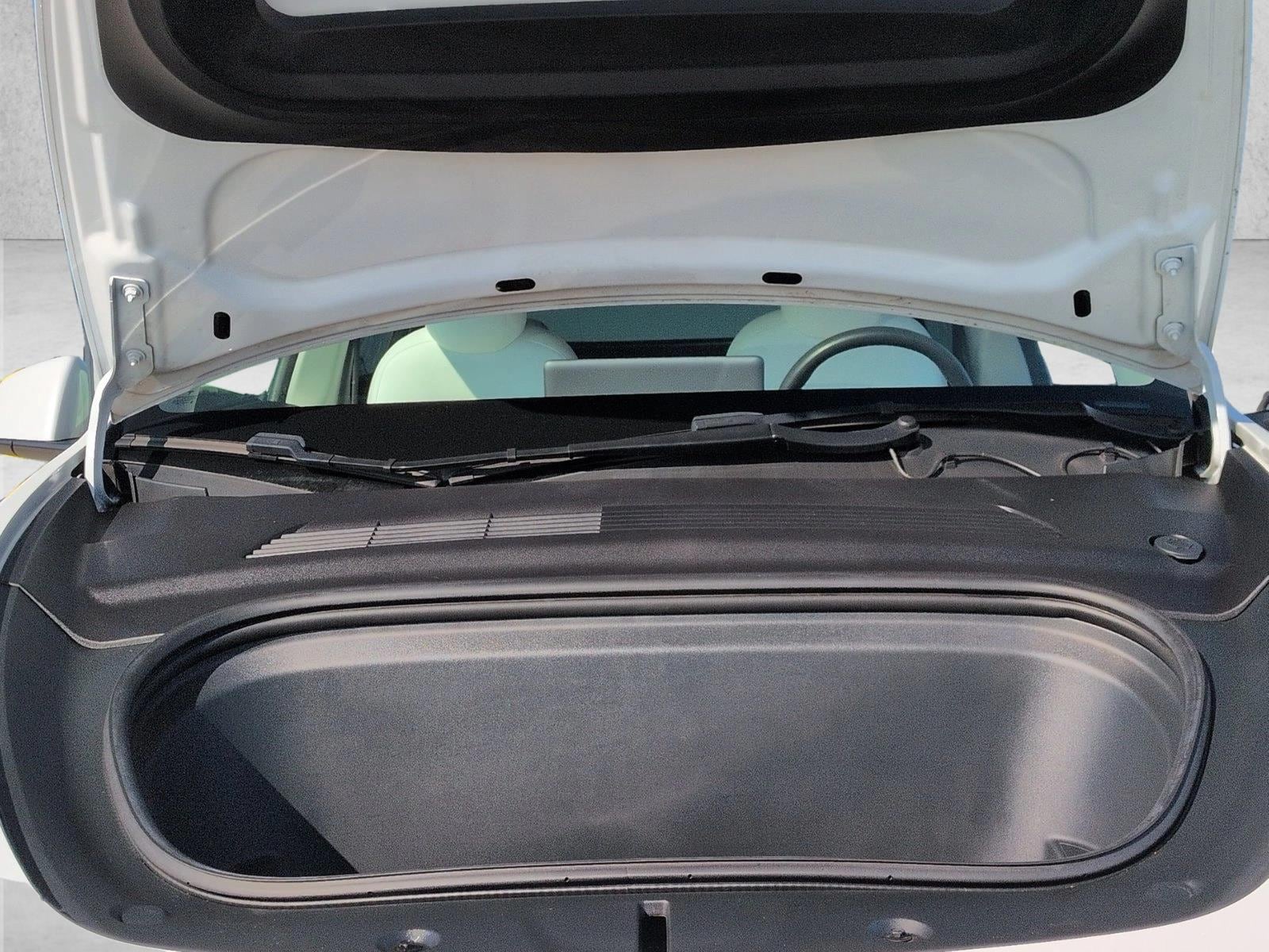 2021 Tesla Model Y Long Range - Photo 24