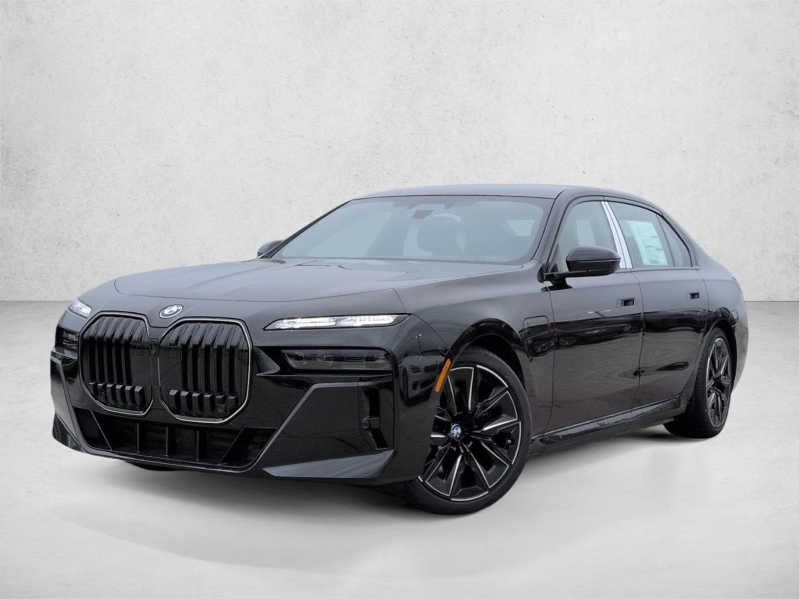 2026 BMW 7 Series 750e xDrive Sedan's photo