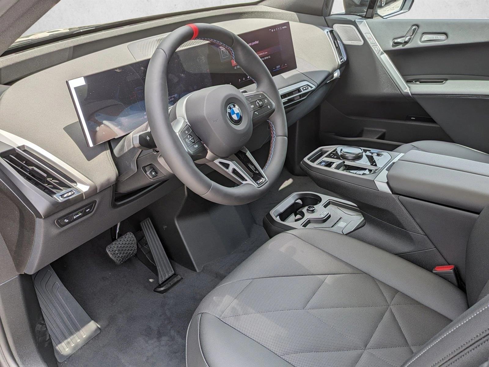 2025 Bmw iX photo 3