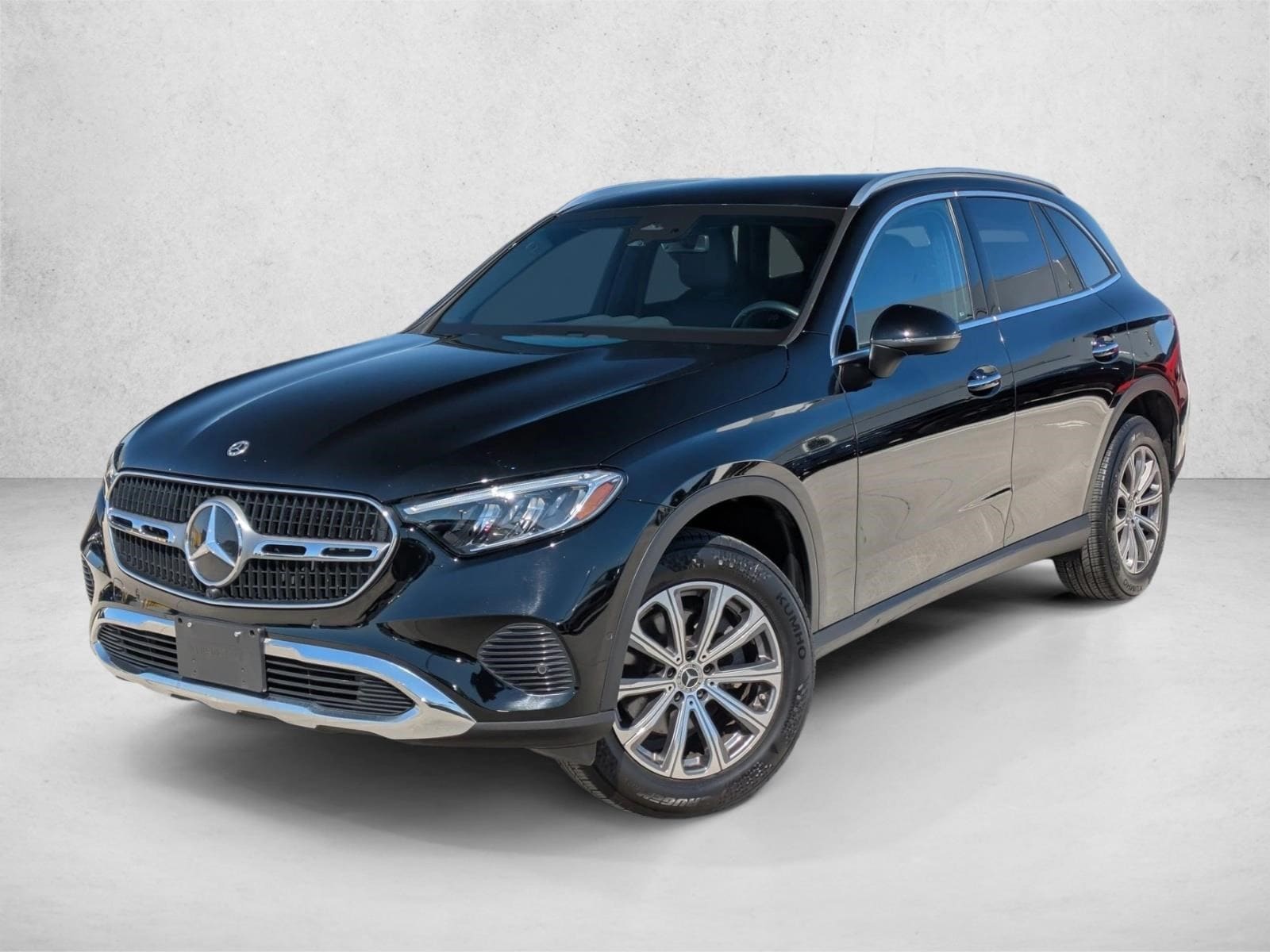 2023 Mercedes-Benz GLC