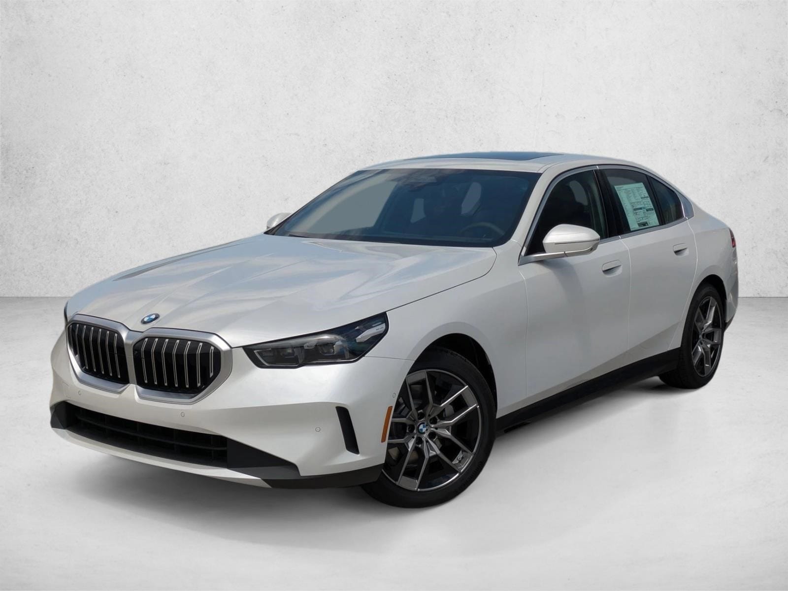 2027 BMW 5 Series 530i xDrive Sedan's photo