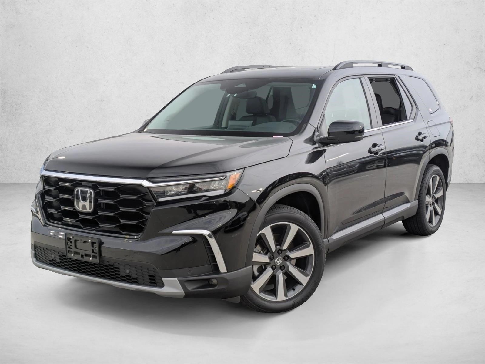 2025 Honda Pilot Touring's photo