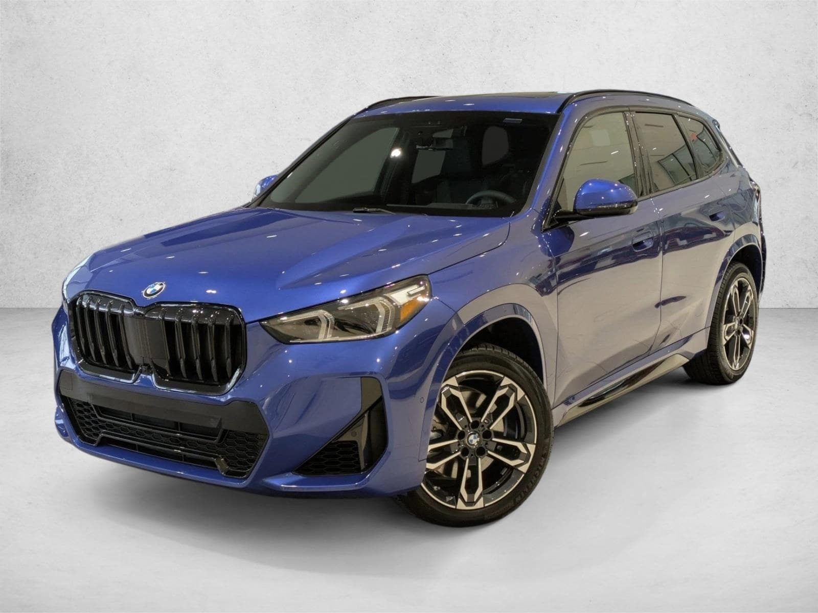 2026 BMW X1 28i's photo