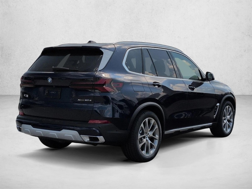 New 2026 BMW X5 PHEV xDrive50e SUV