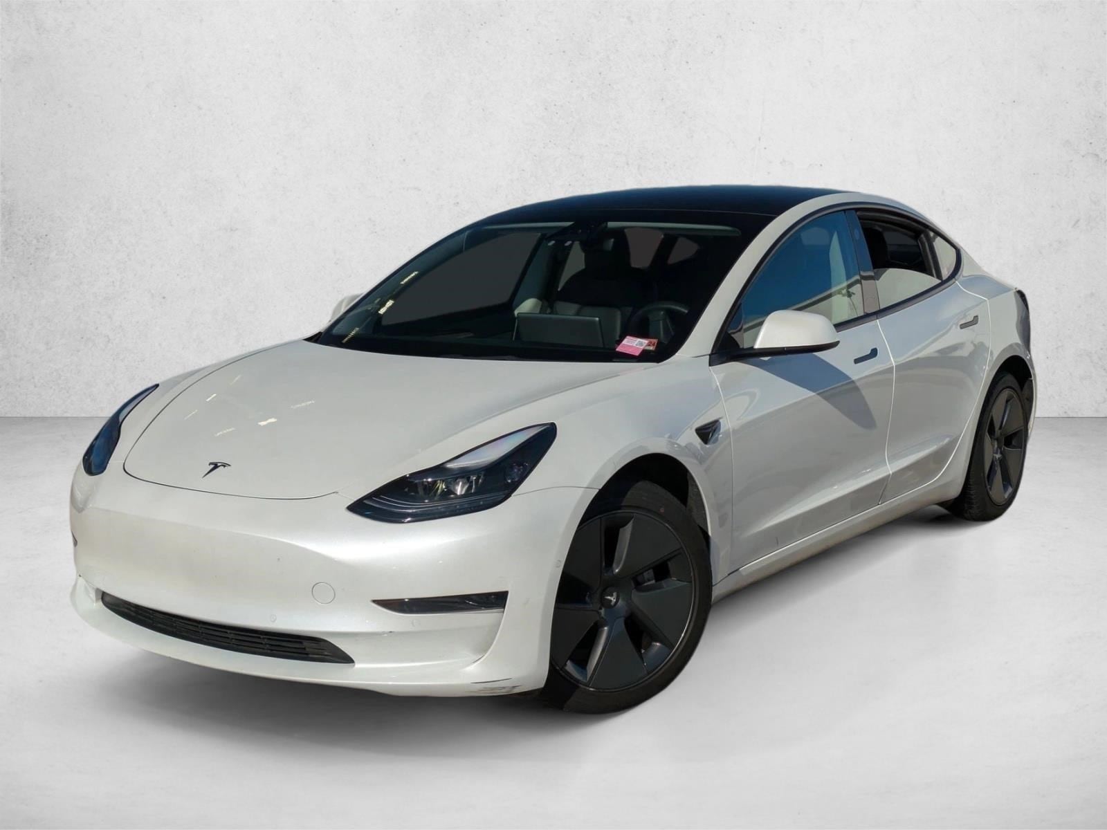2021 Tesla Model 3 Base's photo