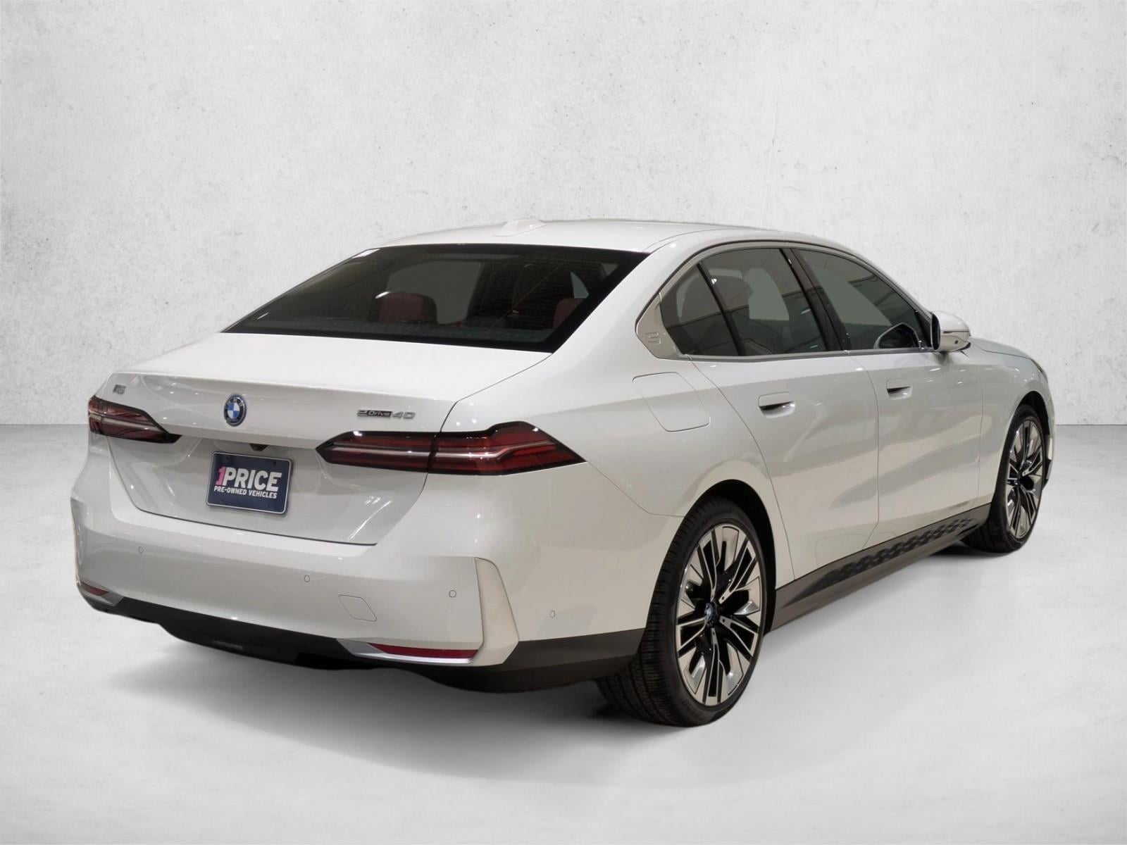 2024 BMW i5 40 - Photo 5