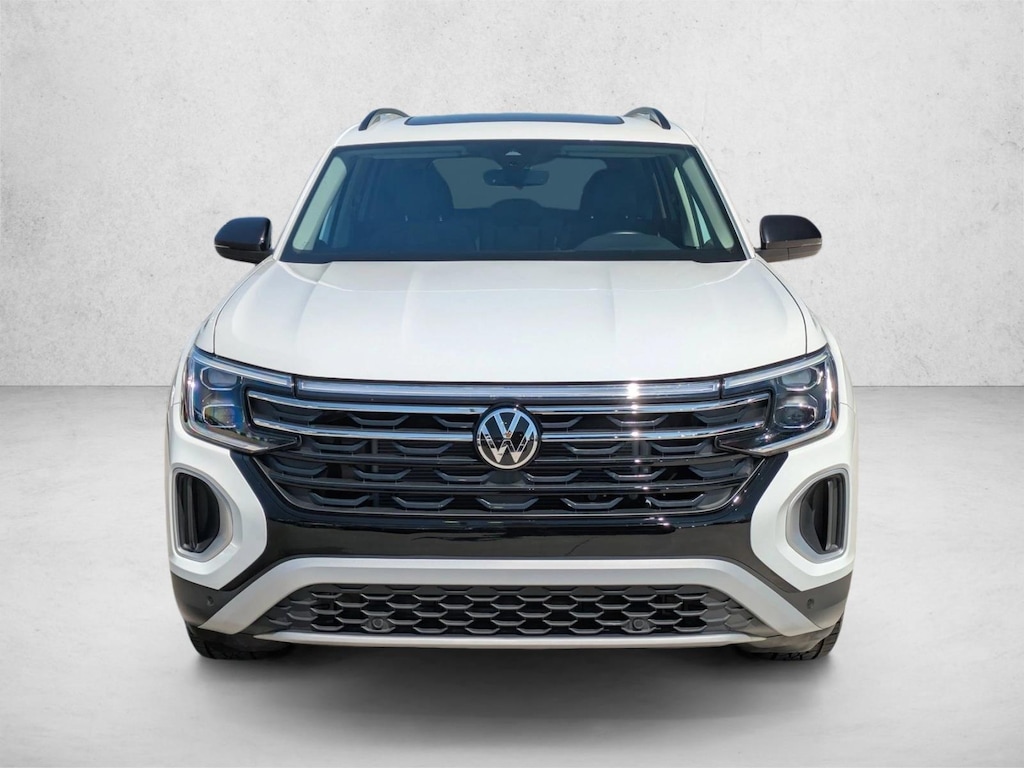 Used 2024 Volkswagen Atlas 2.0T Peak Edition SE w/Technology SUV