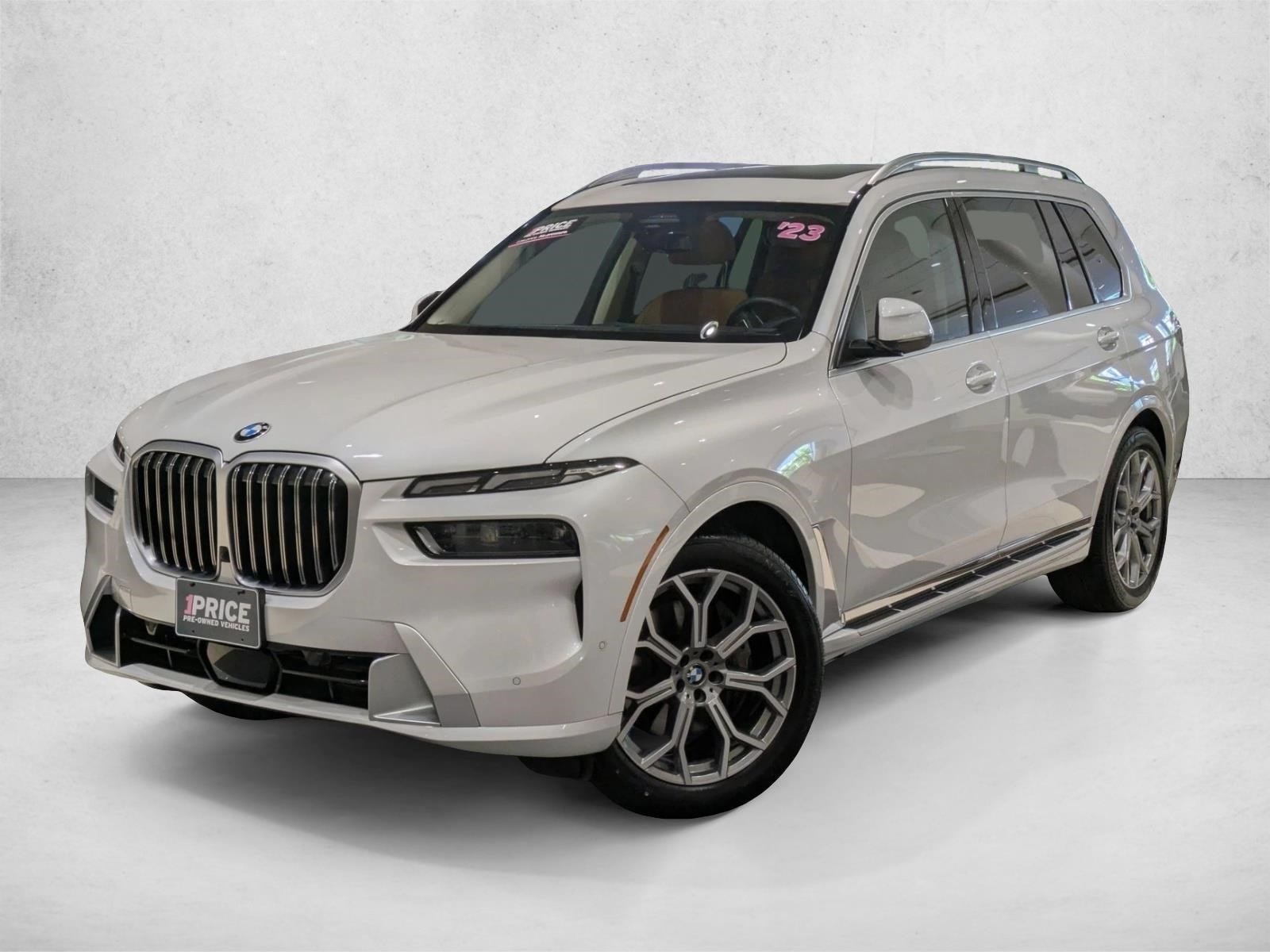 2023 BMW X7 xDrive40i's photo