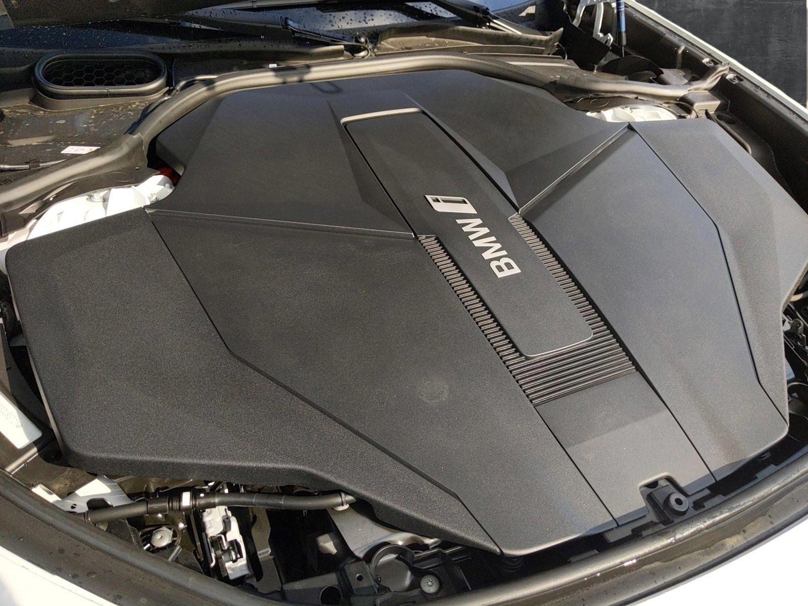 2023 BMW i7 Base - Photo 18