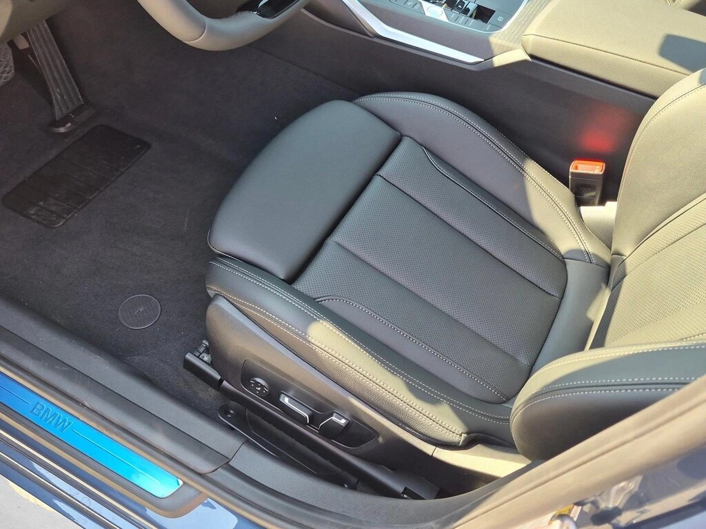 New 2026 BMW 330i xDrive Sedan
