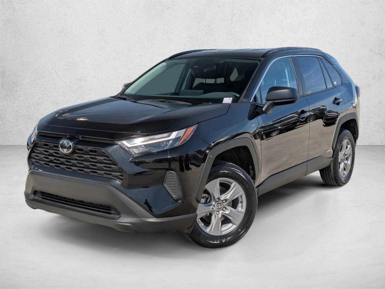 2025 Toyota RAV4 Hybrid LE AWD's photo