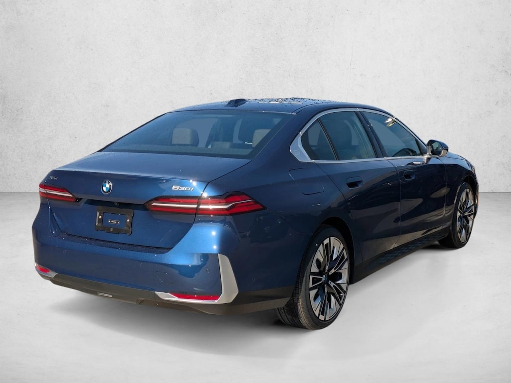 New 2026 BMW 530i xDrive Sedan