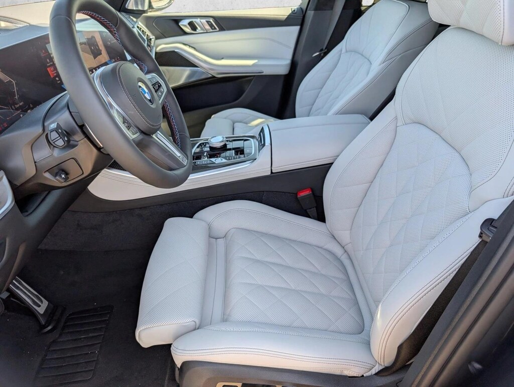 New 2026 BMW X5 M60i SUV