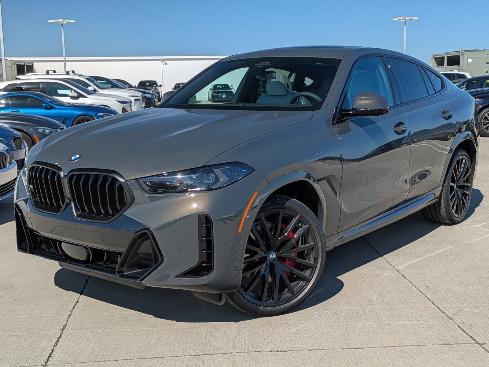 2027 BMW X6 xDrive40i's photo