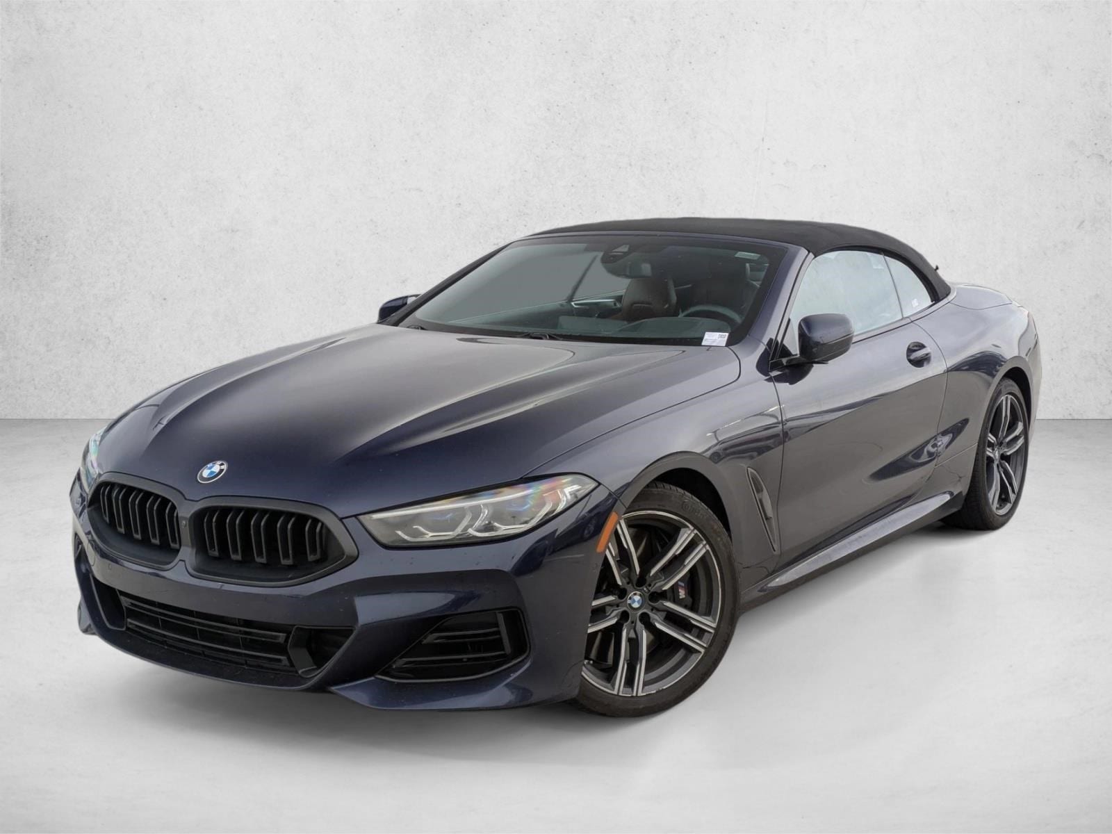 2023 BMW 8 Series 840i xDrive Convertible's photo