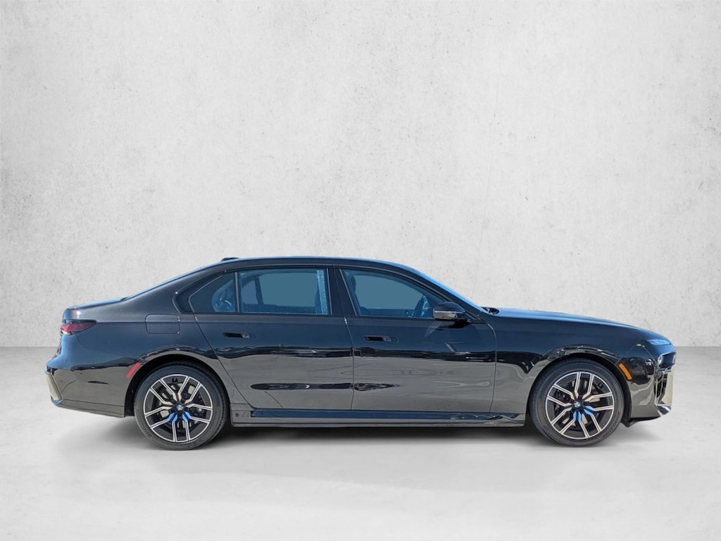Used 2025 BMW 750e xDrive Sedan