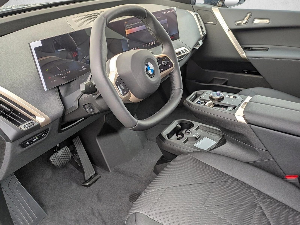 New 2026 BMW iX xDrive45 SUV