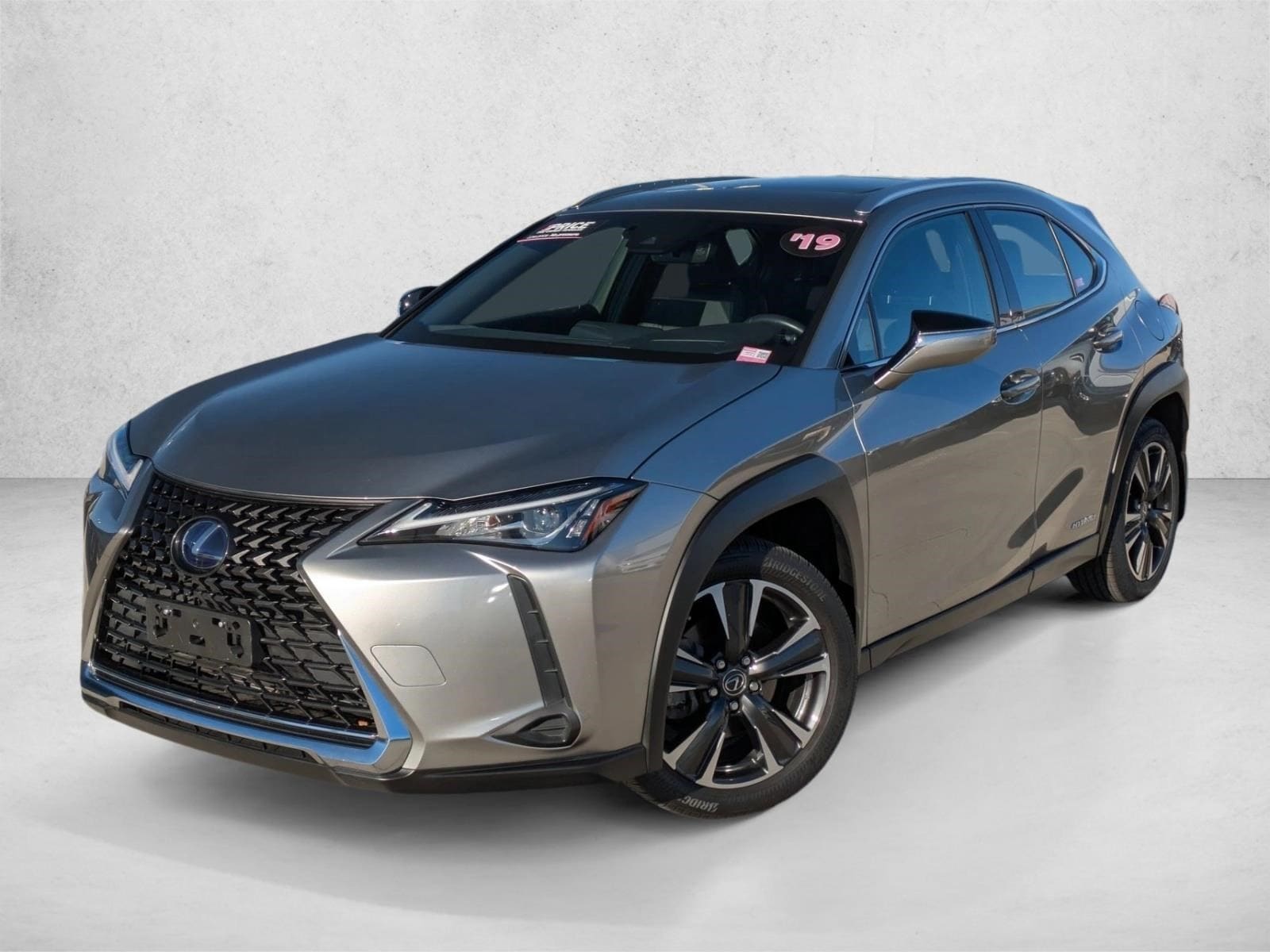 2019 Lexus UX Hybrid 250h's photo