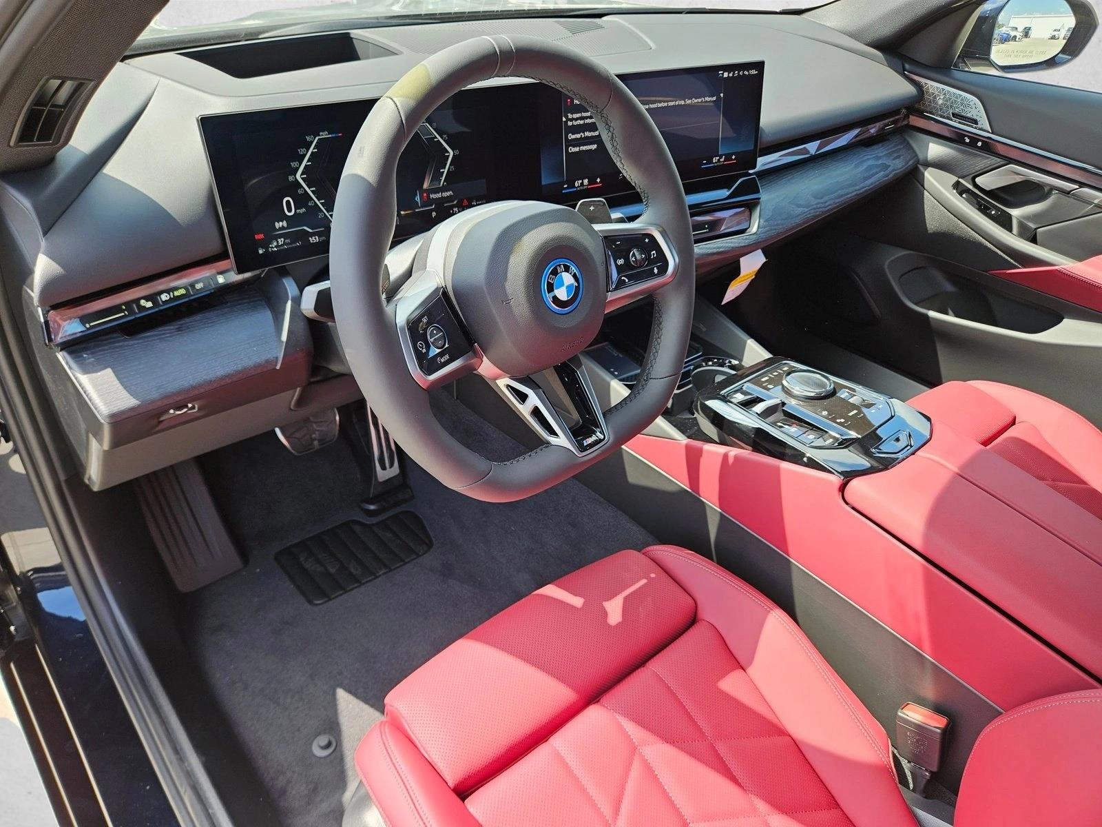 2026 Bmw 550e xDrive photo 2