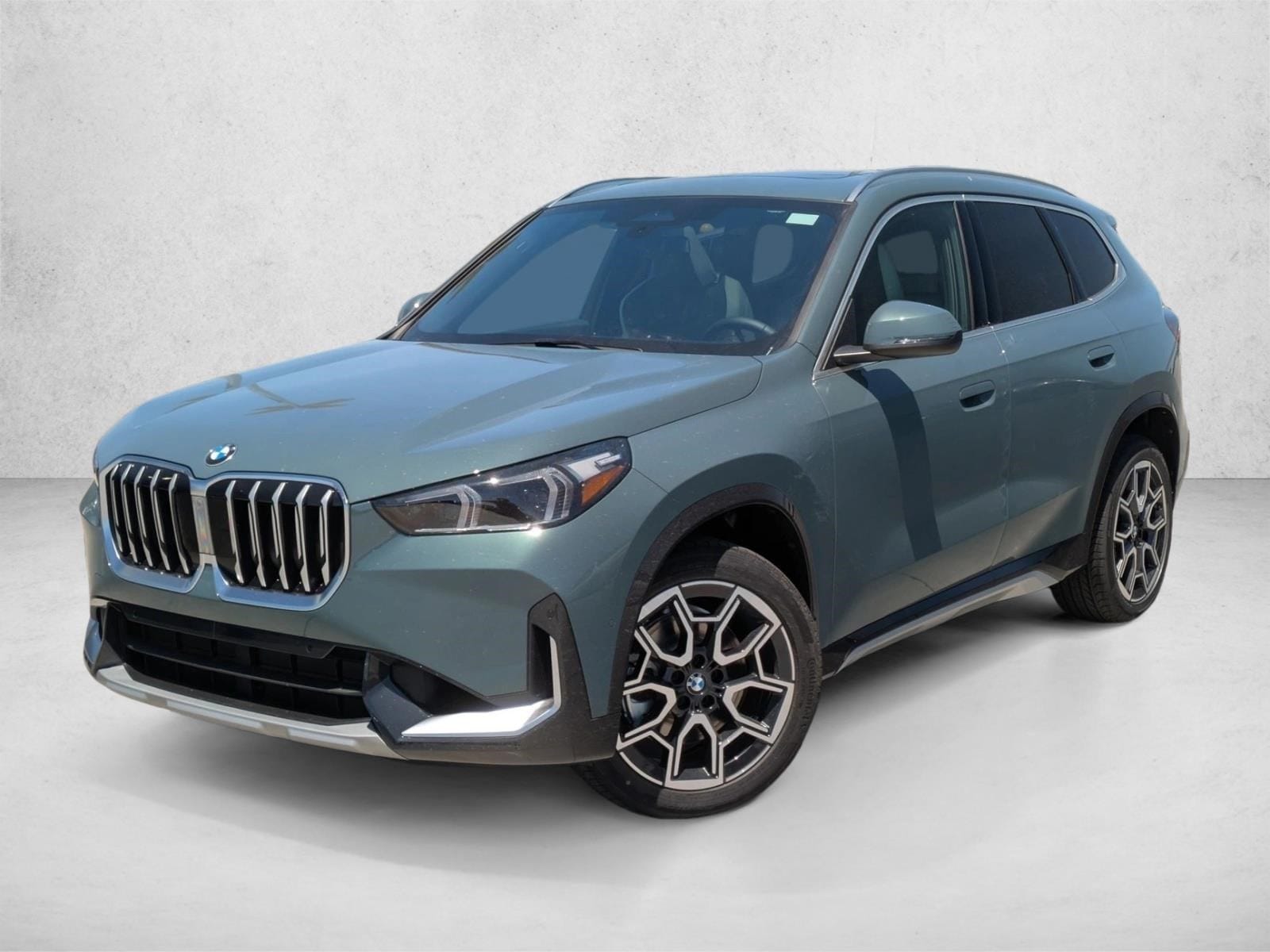 2026 BMW X1 xDrive28i's photo