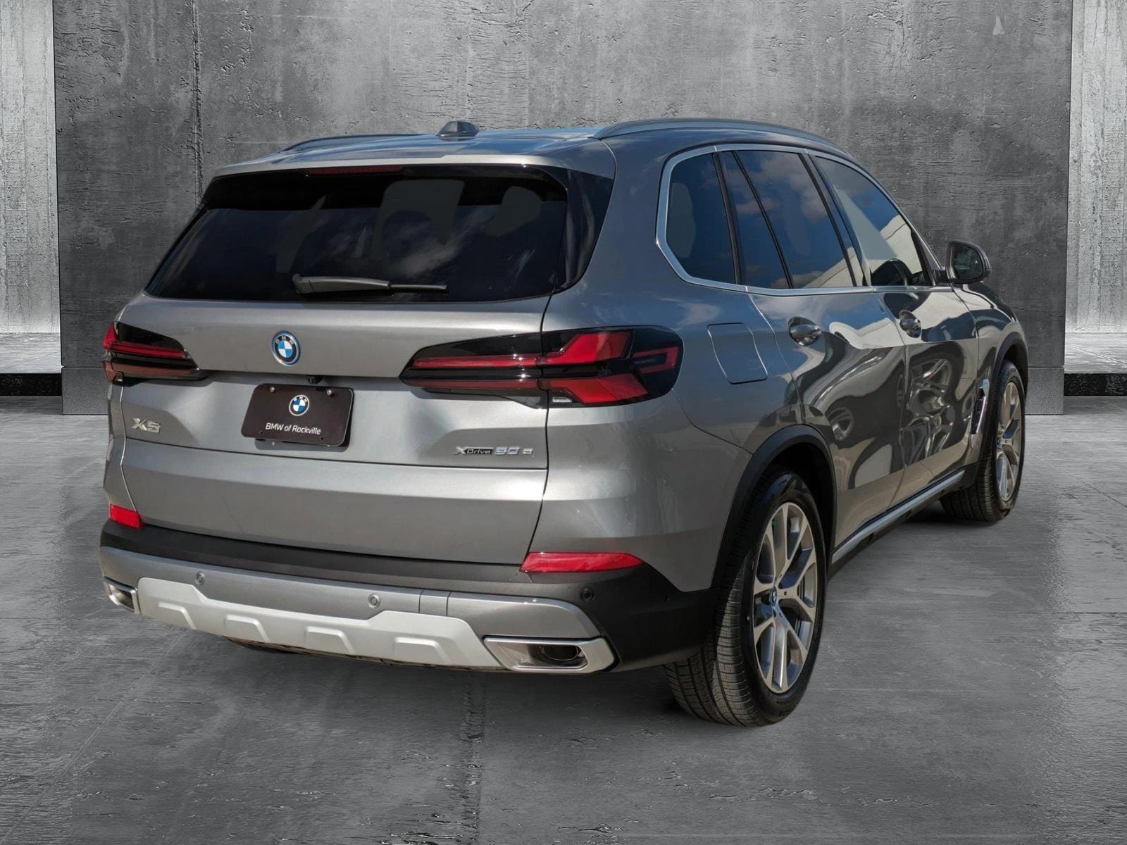 Used 2025 BMW X5 50e with VIN 5UX43EU05S9Y41583 for sale in Towson, MD