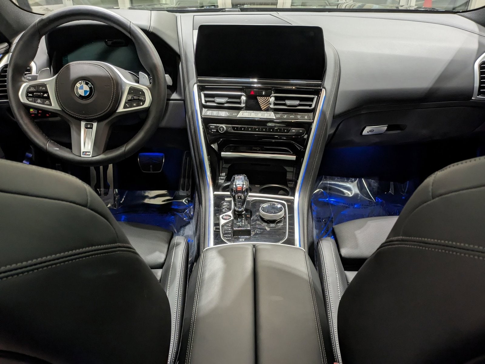 2026 BMW 8 Series 840i - Photo 19