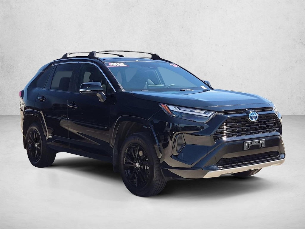Used 2024 Toyota RAV4 Hybrid SE SUV