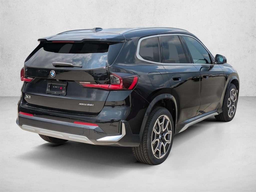 New 2026 BMW X1 xDrive28i SUV