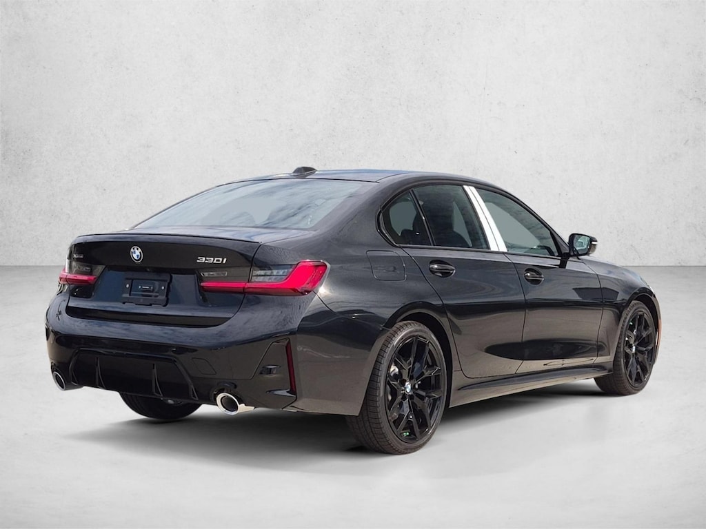 New 2026 BMW 330i xDrive Sedan