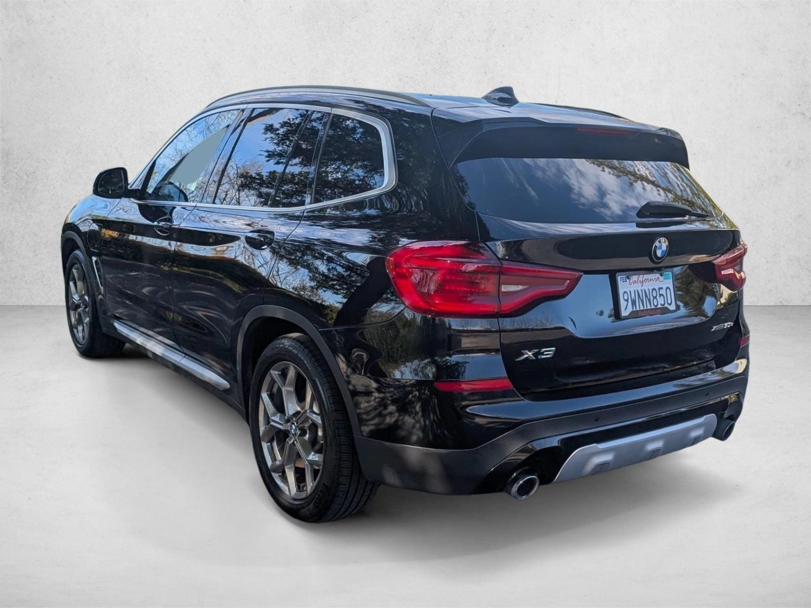 2021 BMW X3 PHEV xDrive30e photo 4