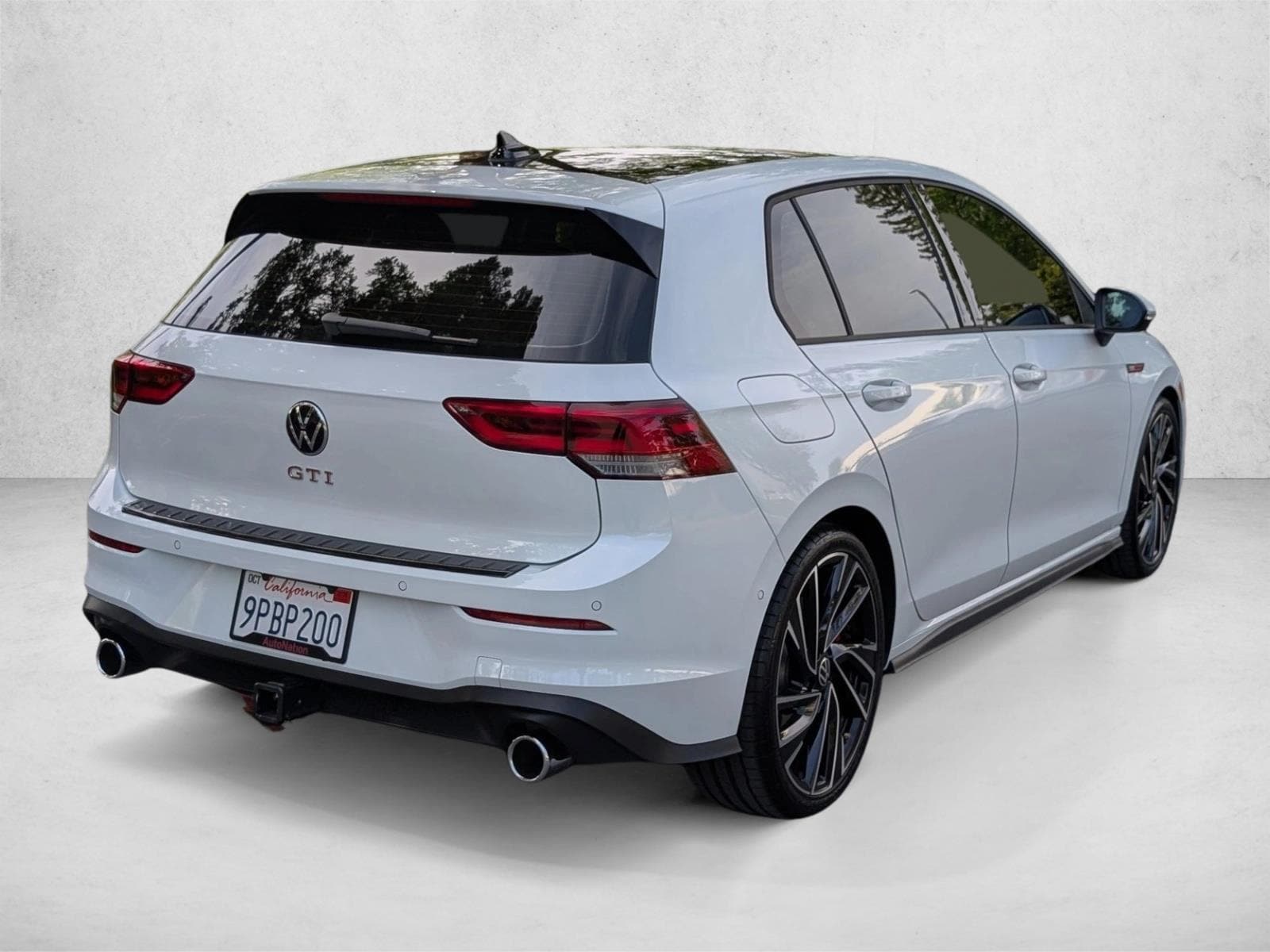 2023 Volkswagen Golf GTI 2.0T Autobahn photo 4