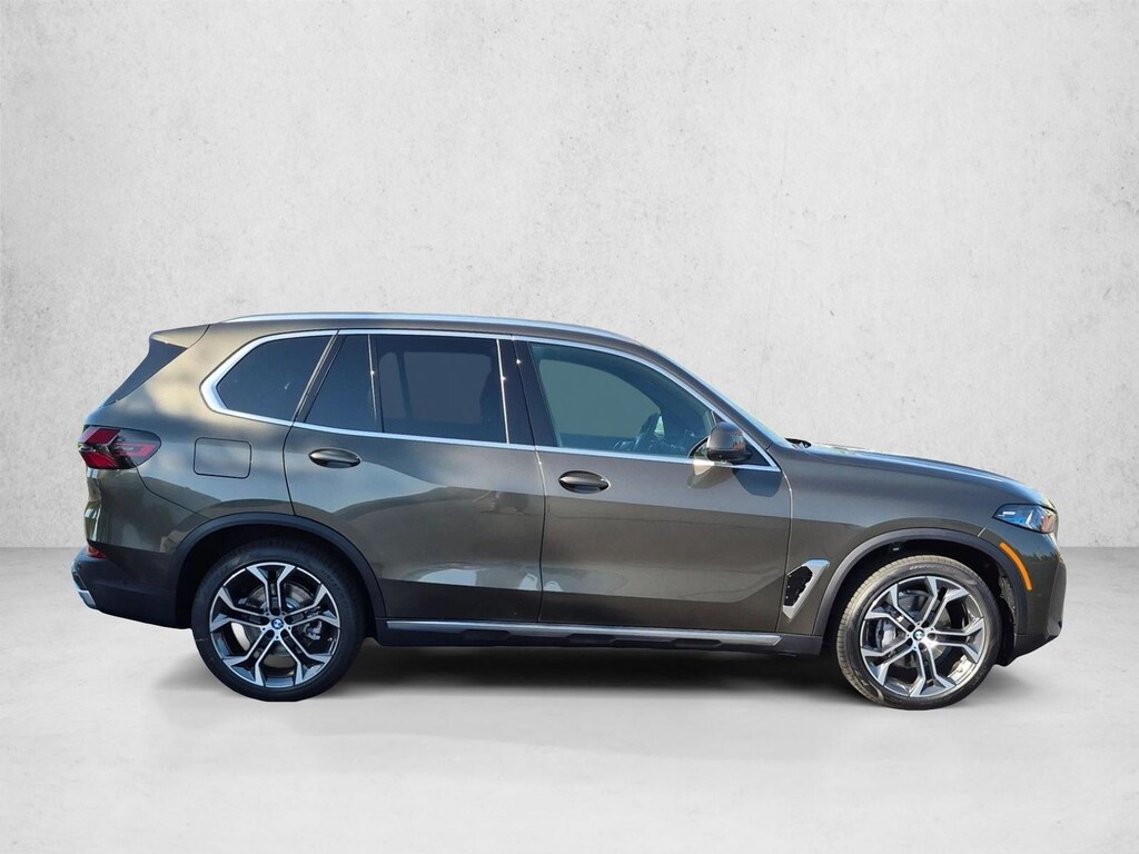 New 2026 BMW X5 xDrive40i SUV