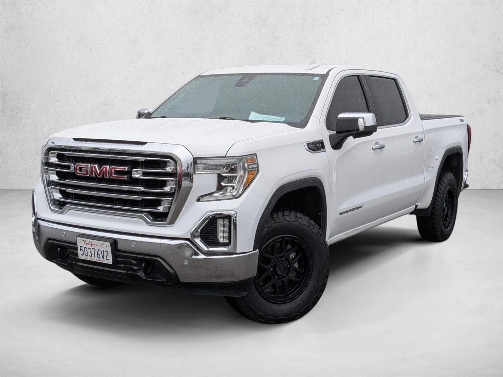 2019 GMC Sierra 1500 SLT's photo
