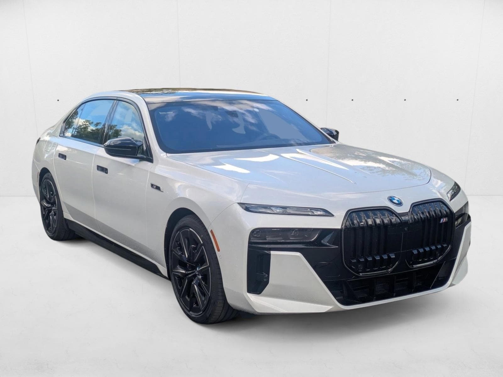 2026 BMW i7 M70 - Photo 6