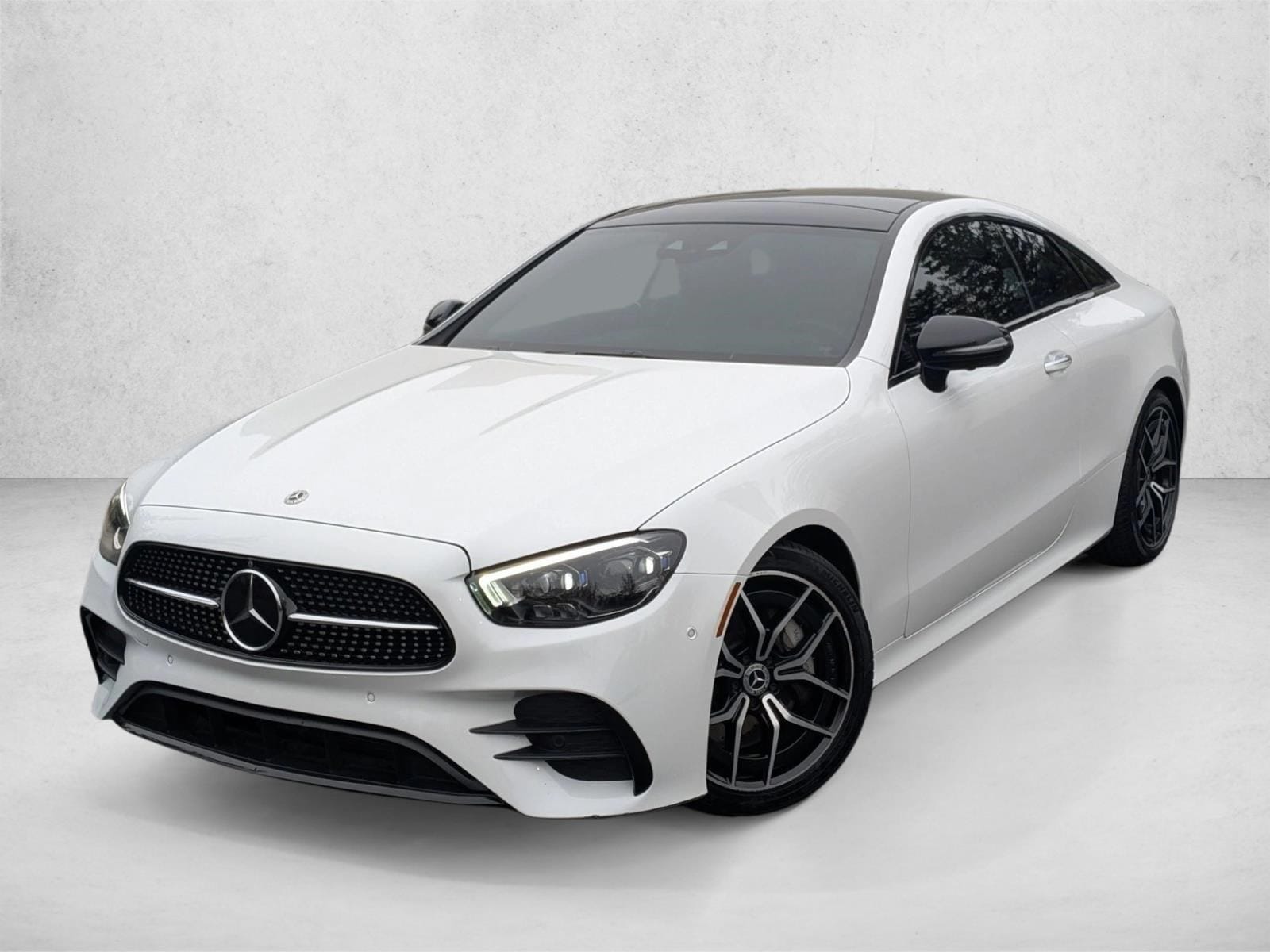 2023 Mercedes-Benz E-Class E450's photo