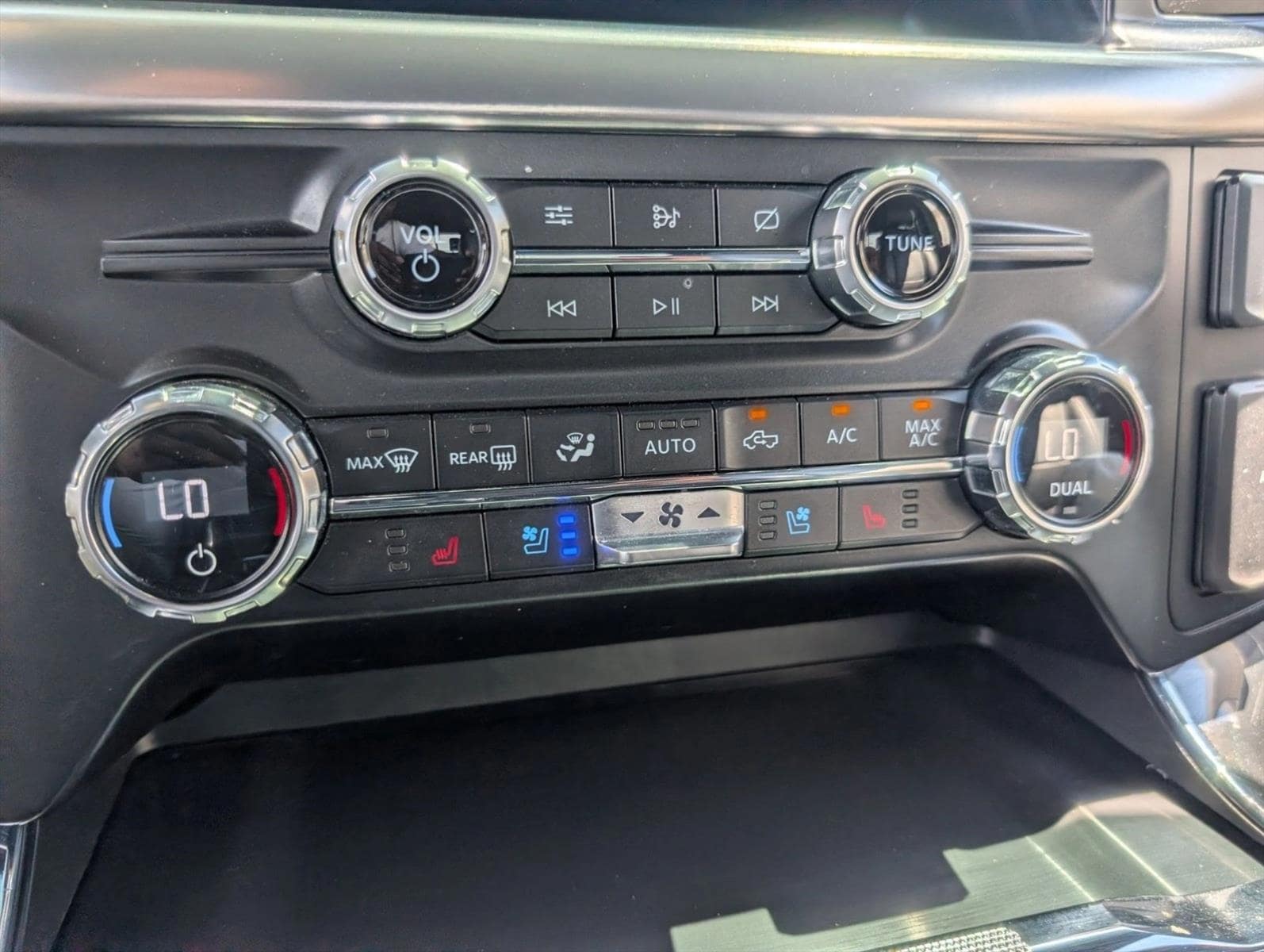 2021 Ford F-150 Lariat - Photo 14