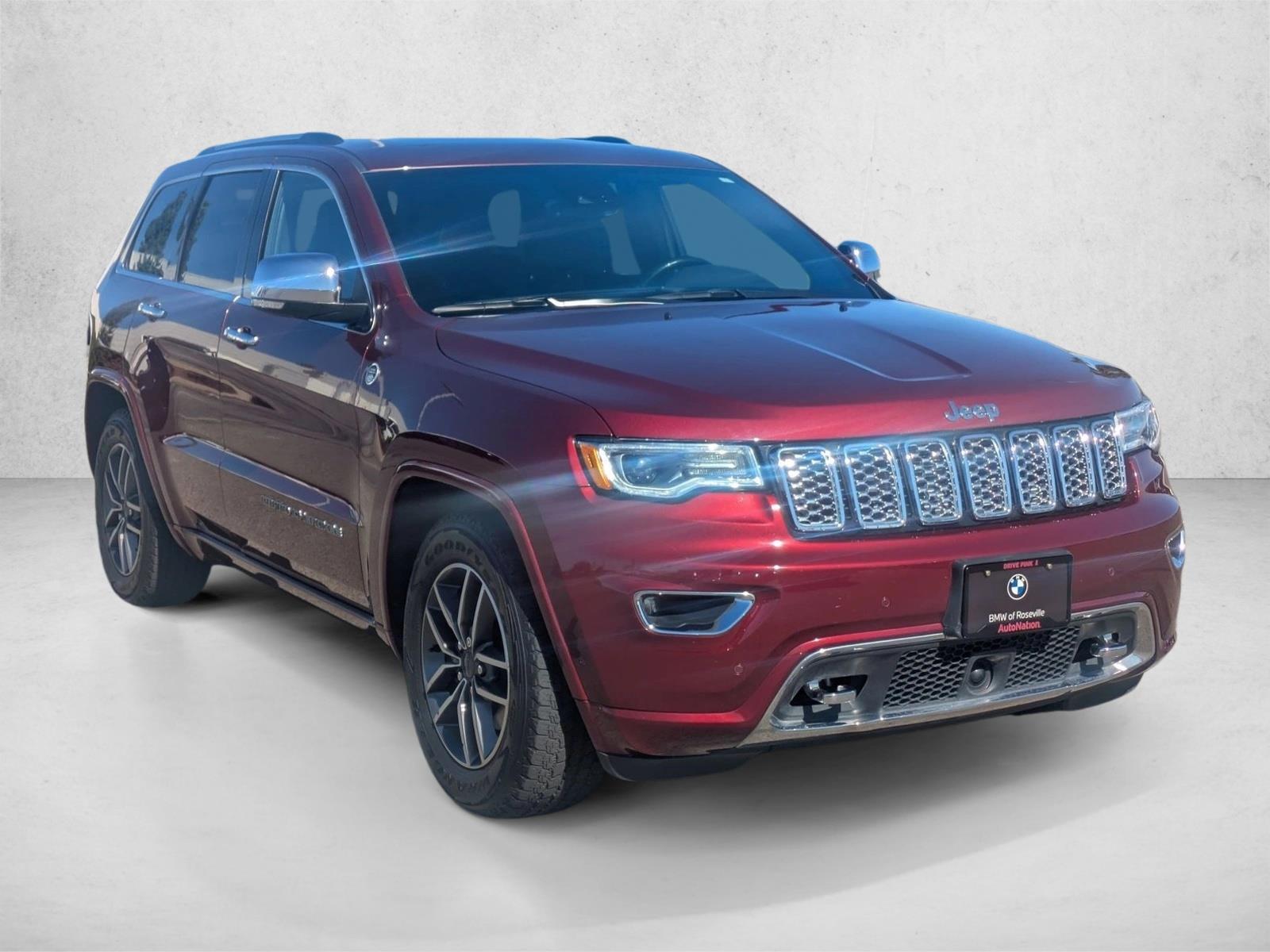 2020 Jeep Grand Cherokee Overland photo 3