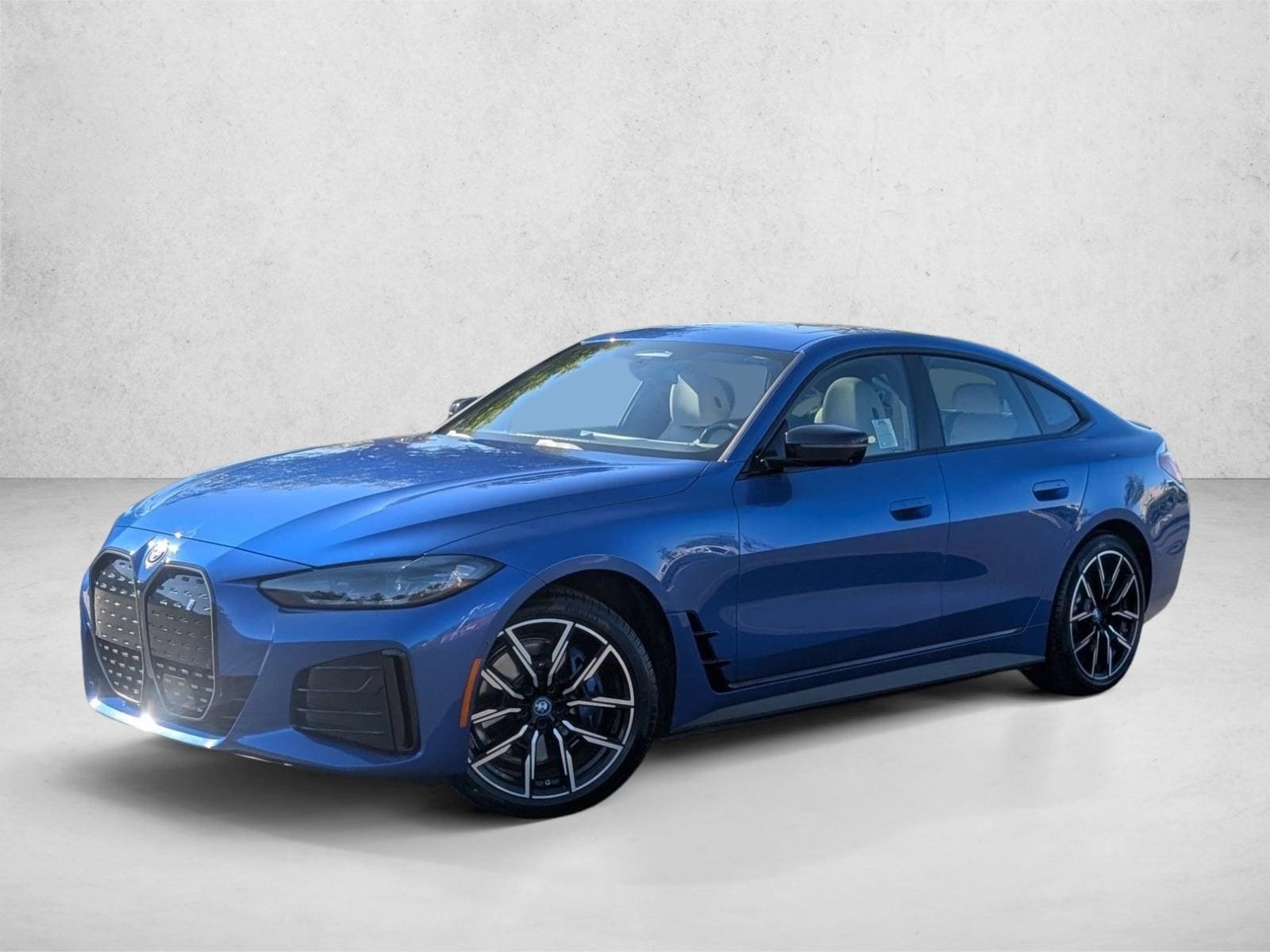 2023 BMW i4